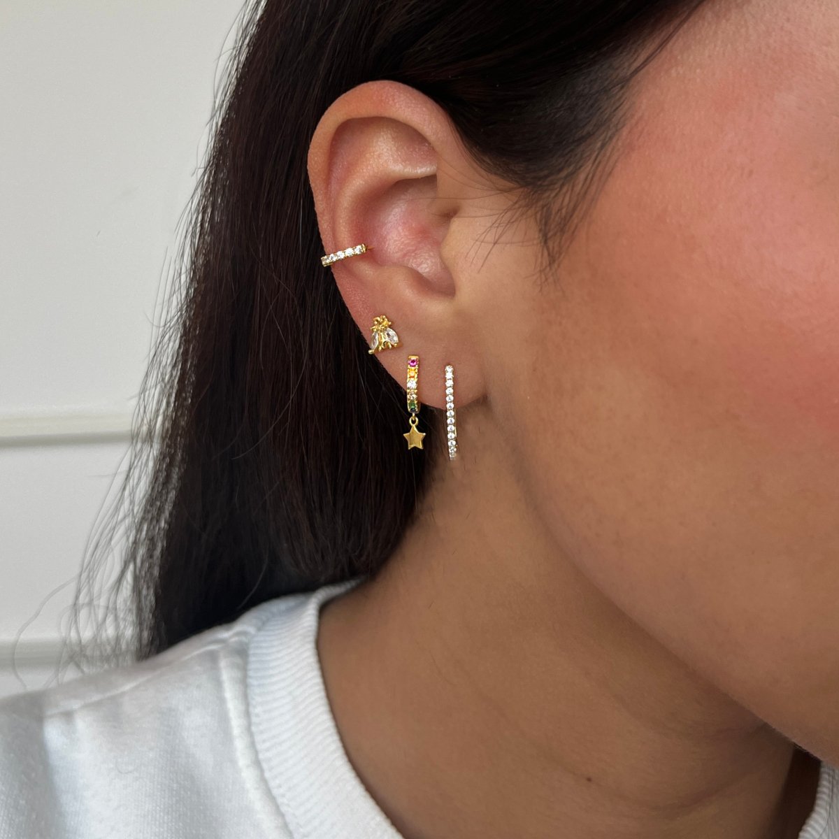 SERENA CLIP PAVE GOLDEN HOOPS - ARETES - Malandra Jewelry - ERA21-60212961300C