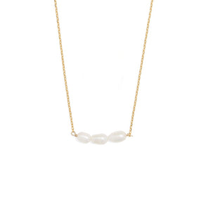 SKINNY TRIPLE PEARL NECKLACE - COLLARES - Malandra Jewelry - VCC138
