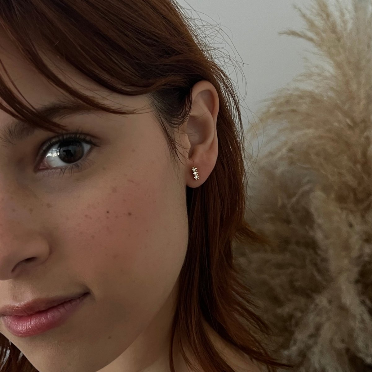 SPARK ESSENTIAL LINE STUDS - ARETES - Malandra Jewelry - AA1279
